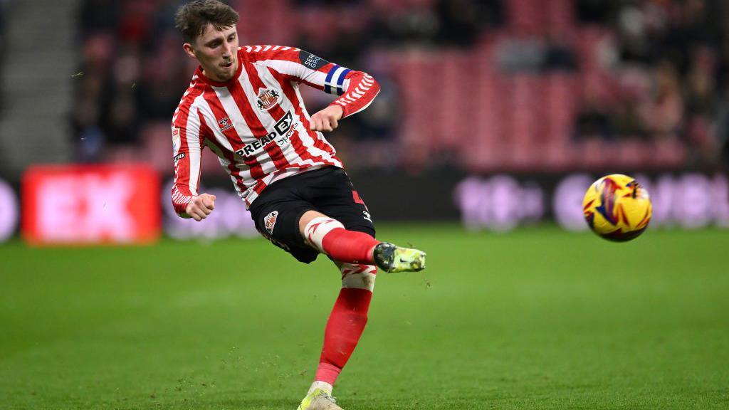 Rangers Plot Summer Rebuild With Dan Neil and Akpe Victory Among Priority Targets
